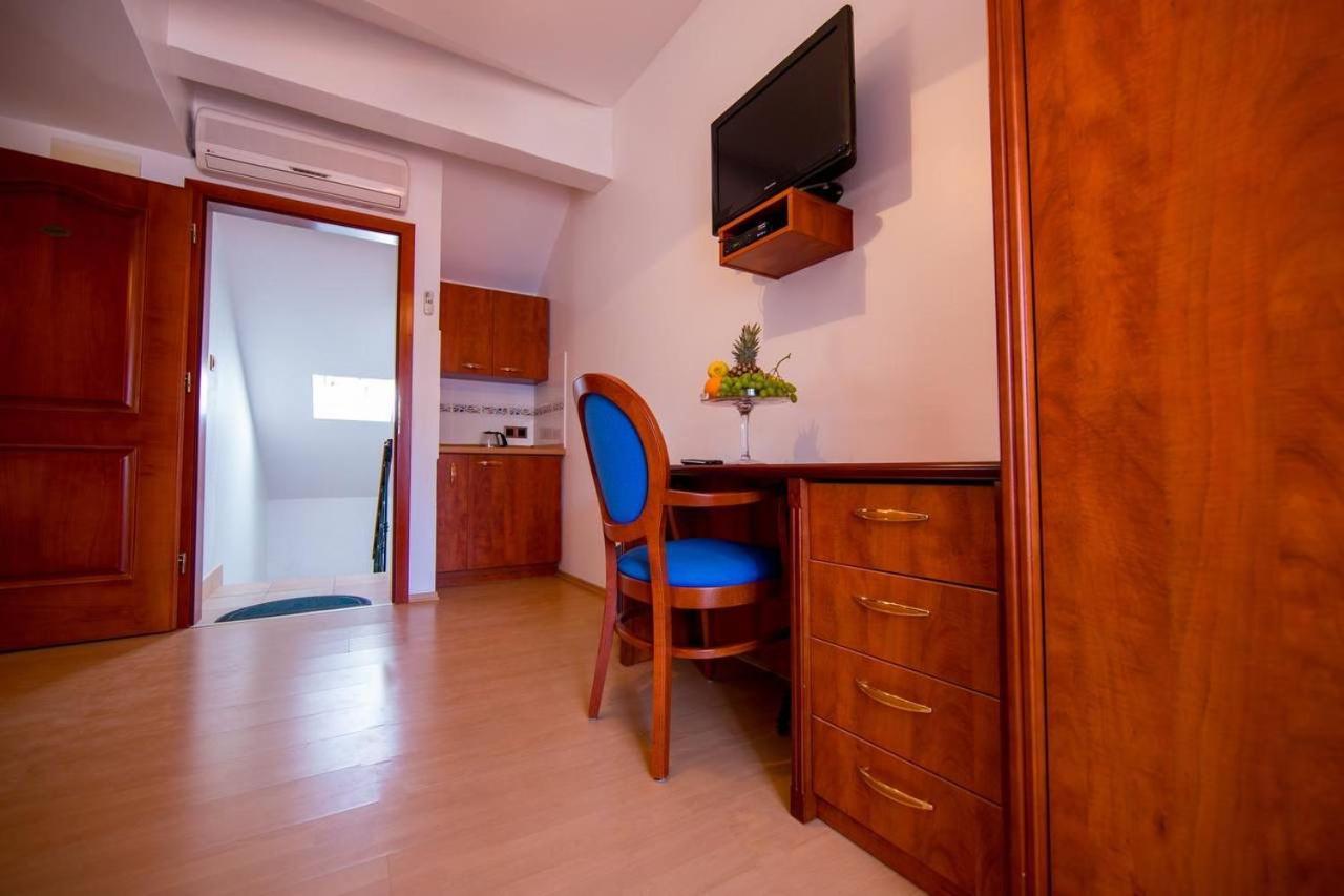 Apartments Villa Cardo Mali Ston Exterior foto
